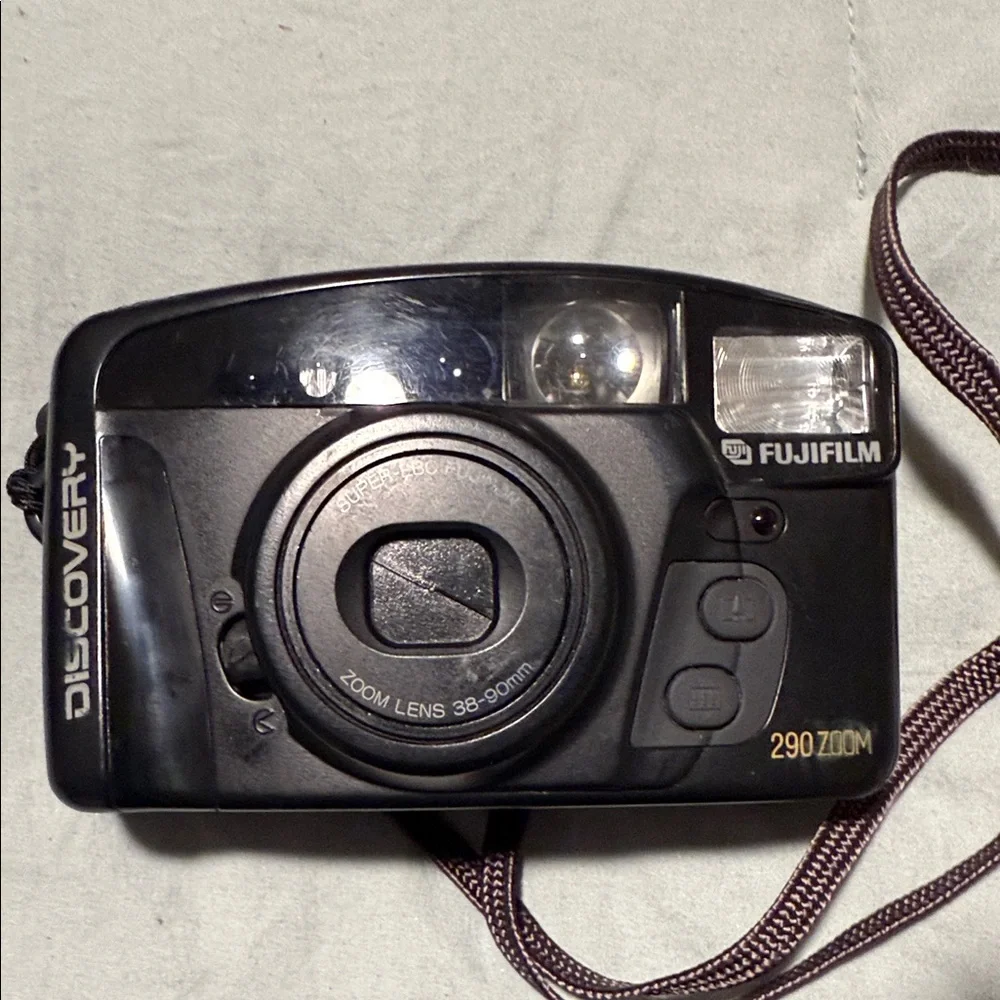 FUJIFILM DISCOVERY 290 ZOOM DATE PHOTO CAMERA W/ SHOULDER STRAP & SAMSONITE CASE